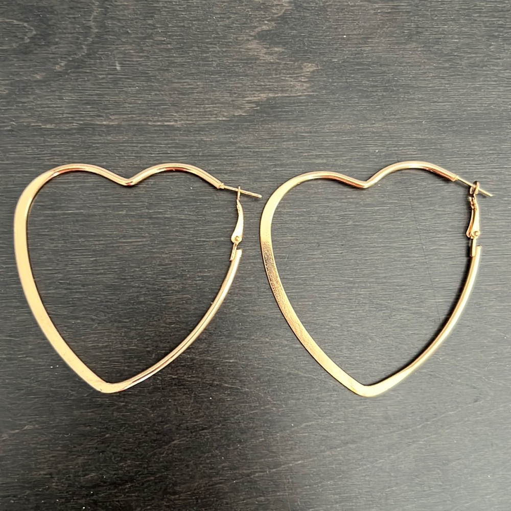 Heart hoop earrings